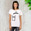 Pesquisar por eu tenho a sede camisetas For her