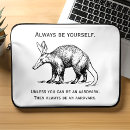 Pesquisar por humor laptop sleeves Animal