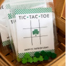 Pesquisar por cruzes cartoes Rua