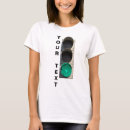 Pesquisar por tráfego camisetas Luz
