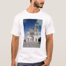 Pesquisar por arquitetura medieval roupas Escola