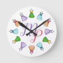 Pesquisar por vestido relogios de parede Monograma