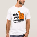 Pesquisar por formando novo camisetas Engraçado