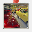 Pesquisar por carros antigos ornamentos Vermelho