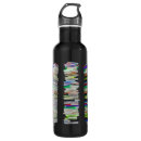 Pesquisar por pilhas garrafa agua Pilha de livros