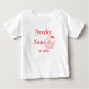 Pesquisar por chá de fraldas vermelho camisetas Rosa