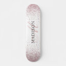 Pesquisar por tendência skates Moderno