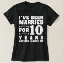 Pesquisar por 10 anos de casamento camisetas Elegante