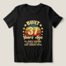 Pesquisar por 37 anos camisetas 37º