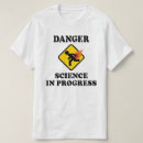 Pesquisar por perigoso camisetas Cientista