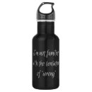 Pesquisar por humor engraçado garrafa agua Bebendo