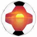 Pesquisar por oceano bola futebol Pôr do sol