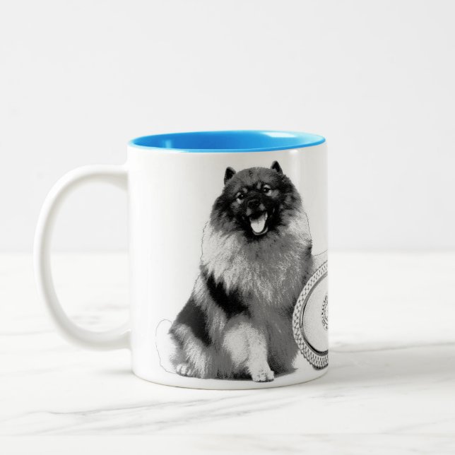 11 onças. Caneca de dois tons com Keeshond para um (Esquerda)