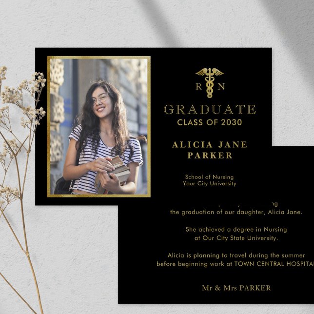 2023 Nursing school graduation gold elegant photo  (Criador carregado)