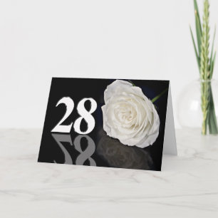 28º Cartão de Aniversário com uma rosa branca clás