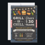 30 Grill e Convite de Aniversário para Resfriar<br><div class="desc">Convite de aniversário de churrasco Grill e Chill,  com conselho de giz e inscrição com idade personalizável.</div>