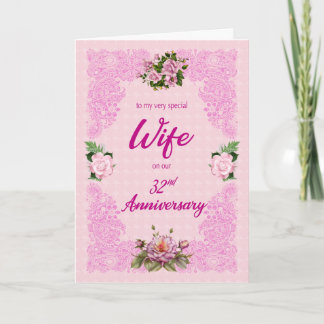 32.º aniversário para a Mulher com Cartão Rosa Ros