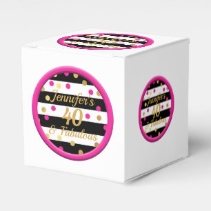 40 e caixa branca fabulosa do cupcake