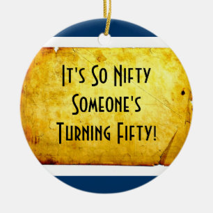 50th Aniversário astucioso no ornamento cinqüênta