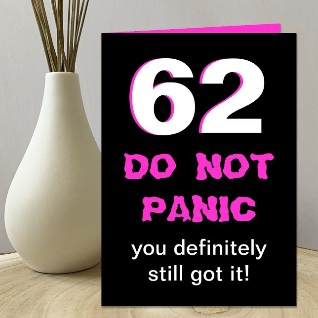 62º Cartão de Aniversário Engraçado para Mulheres (Criador carregado)