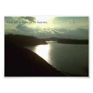 7" x 5" luz sobre na foto do céu
