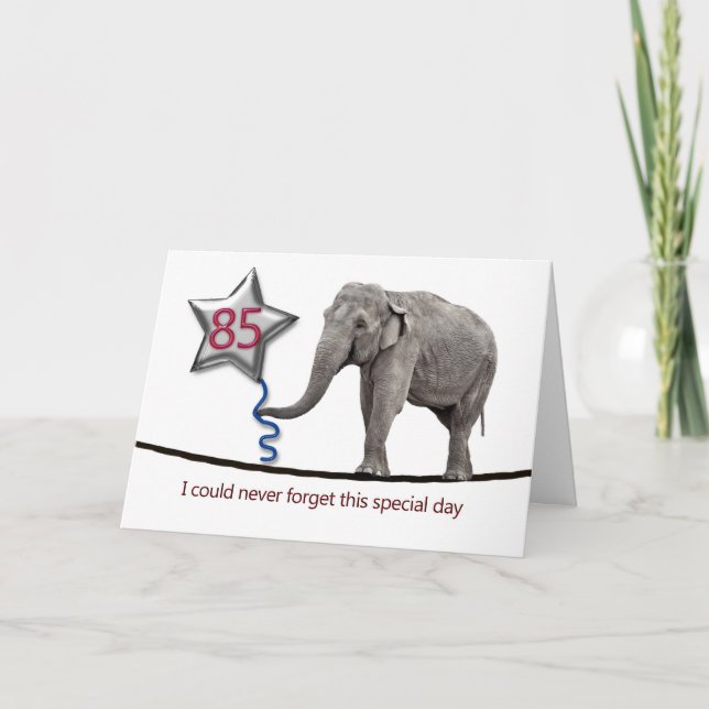 85º Cartão de aniversário com elefante que caminha (Frente)