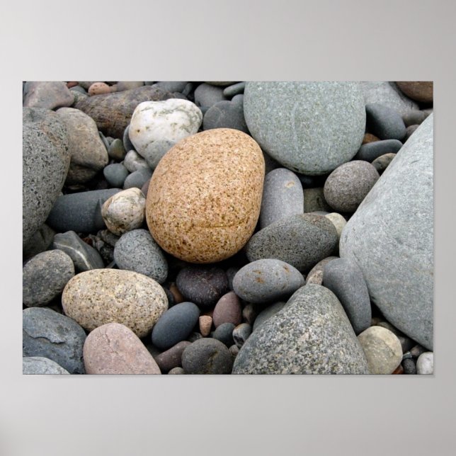 A Beach of Rocks Poster (Frente)