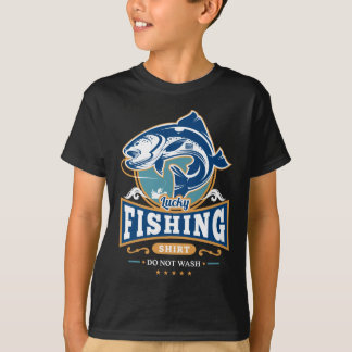 A camisa afortunada da pesca não lava o pescador
