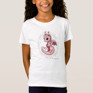 A camisa da menina cor-de-rosa do dragão do amor