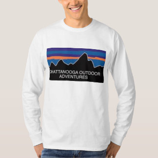 A Camisa Do Logotipo Da Antiga Escola