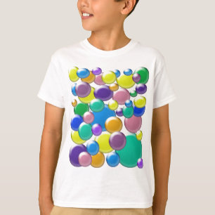 A camisa do miúdo colorido das bolhas