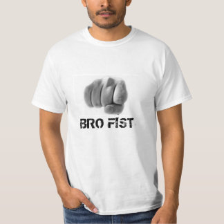 A camisa dos homens do punho de Bro
