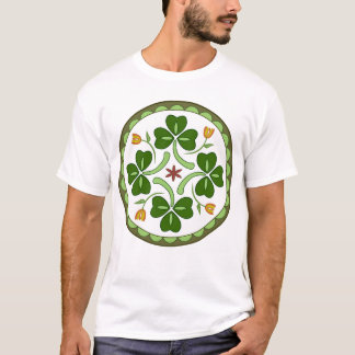 A camisa dos homens - Hex irlandês da boa sorte
