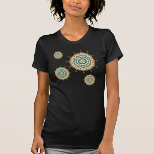 A camisa escura das mulheres do cobre da fantasia