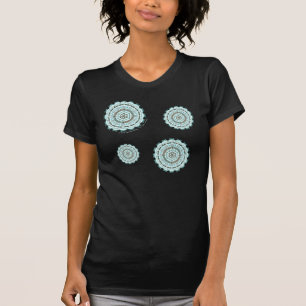 A camisa escura das mulheres do Weave de Lotus