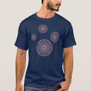 A camisa escura dos homens conectados do Dia da
