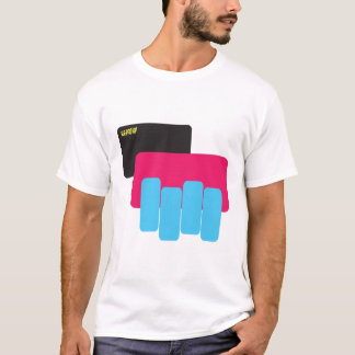 A camisa incondicional nova