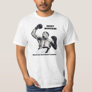 A camisa rochosa do KO com citações