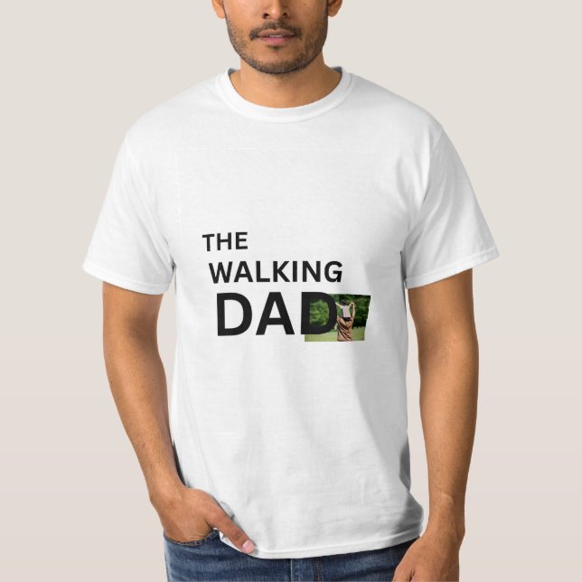 A camiseta do design do pai andando (Frente)
