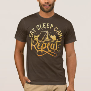 A camiseta dos amantes de acampamento