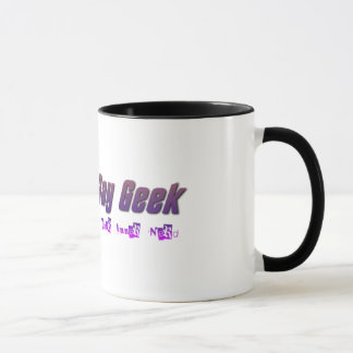 A caneca alegre do logotipo do geek