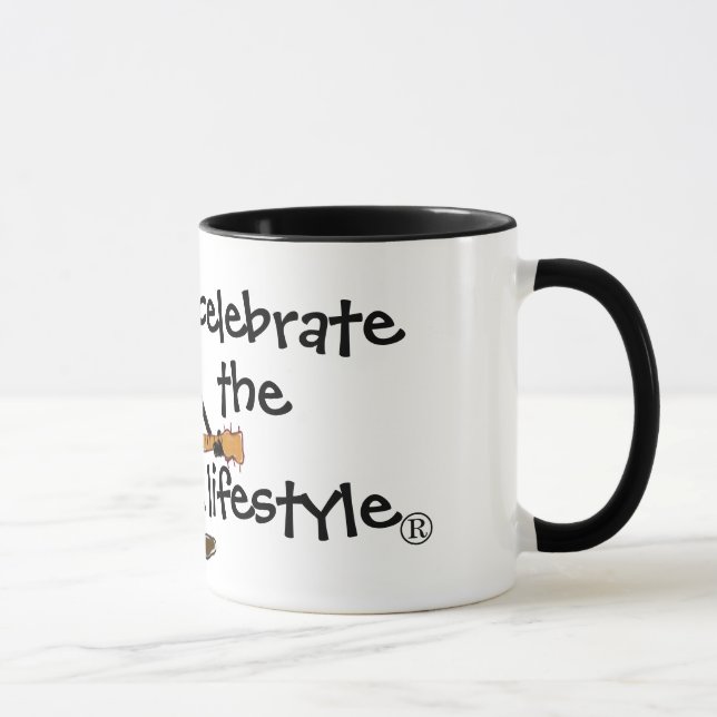 A caneca da guitarra comemora o estilo de vida (Direita)