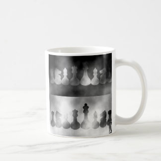 A caneca de café a maior da ilusão da luminosidade