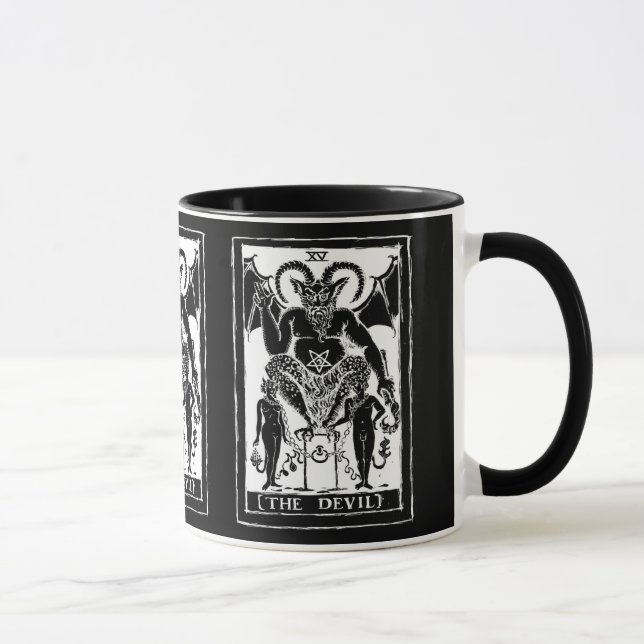 A caneca de café do cartão do diabo (Direita)