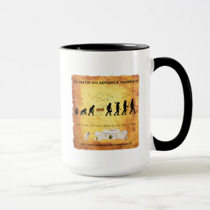 A caneca de café este homem das cavernas esperto