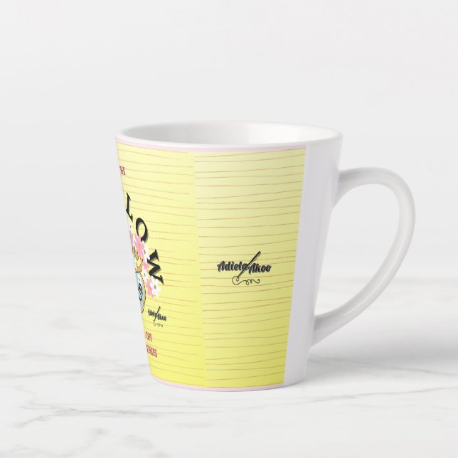 A Caneca de Café OVERFLOW Latte Projetada por Adie (Direita)