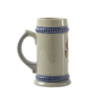 A Caneca de cerveja Festiva da Rena Fraulein