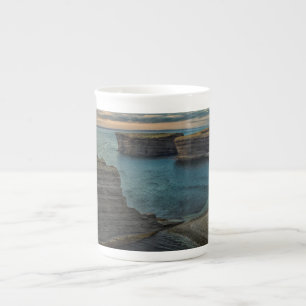 A caneca de porcelana fina The Bell