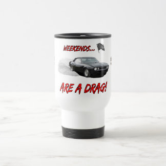 A caneca de viagem com "fins de semana é design de