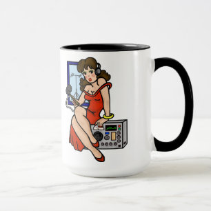 A caneca triguenha da menina Pin-acima do